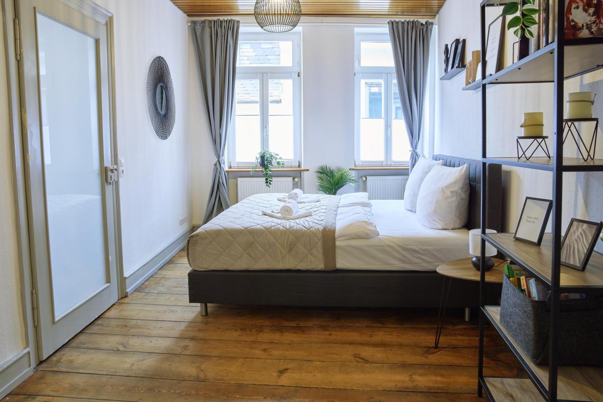 Upper Room Altstadt-Apartment Im Herzen Der Pfalz Neustadt an der Weinstraße Exterior foto